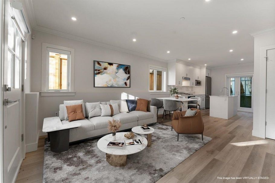 2229 W 16th Avenue Vancouver, BC - 7