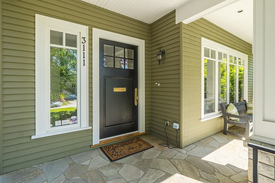 3111 W 42nd Avenue Vancouver, BC - 4