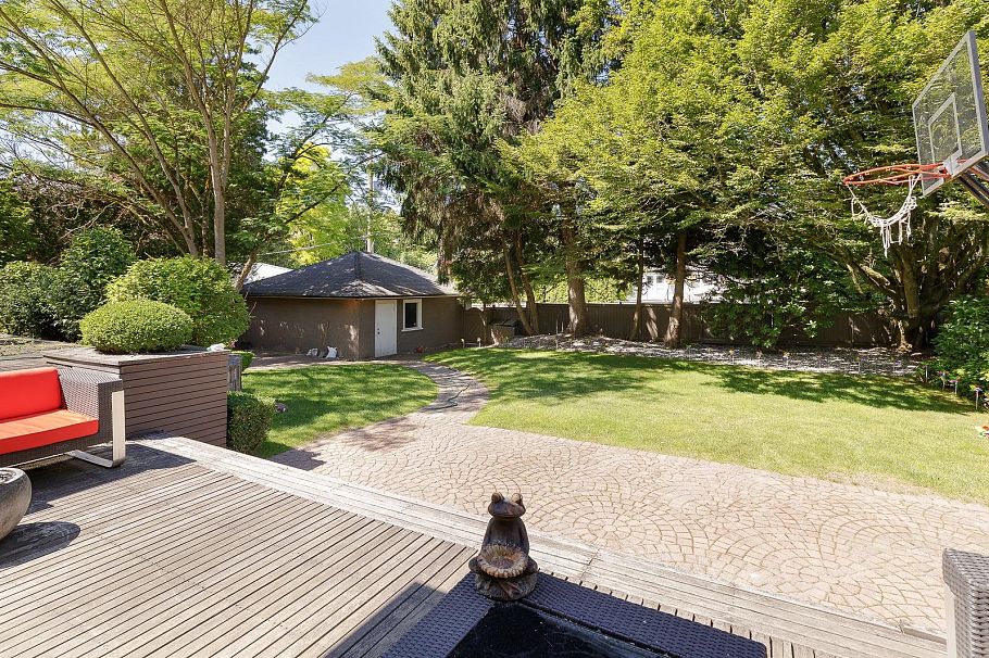 1649 W 29th Avenue Vancouver, BC - 34