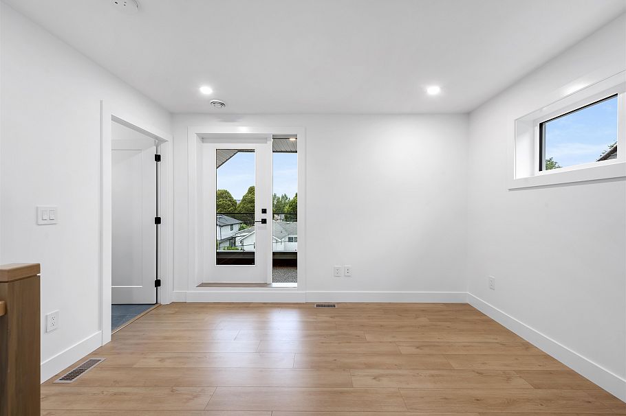 2 1160 Rossland Street Vancouver, BC - 23