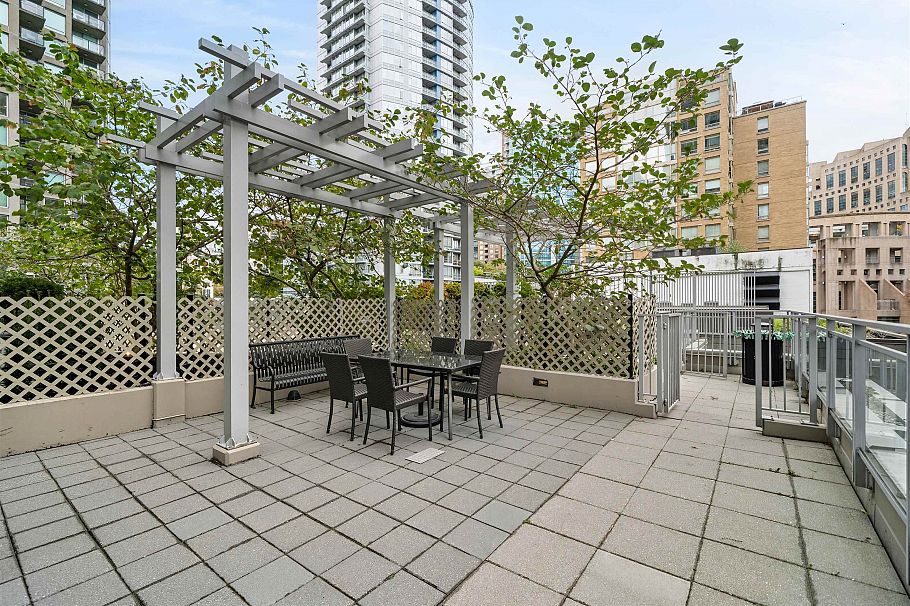 1607 888 Homer Street Vancouver, BC - 25