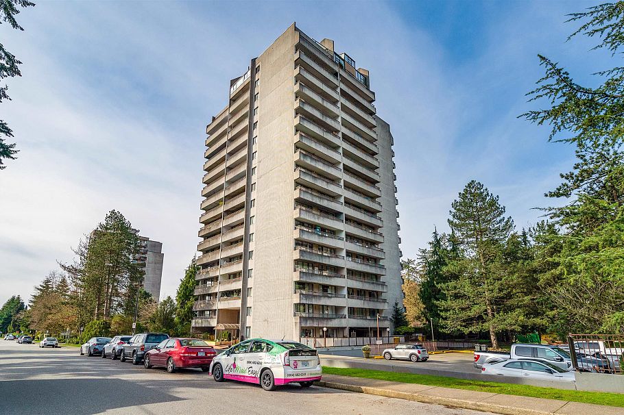 608 6595 Willingdon Avenue Burnaby, BC - 1