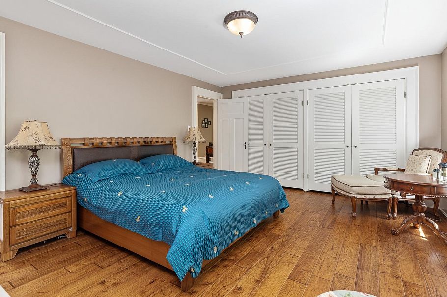 1649 W 29th Avenue Vancouver, BC - 22