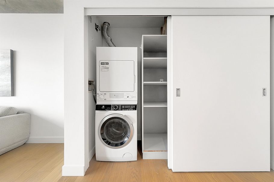 3901 128 W Cordova Street Vancouver, BC - 12