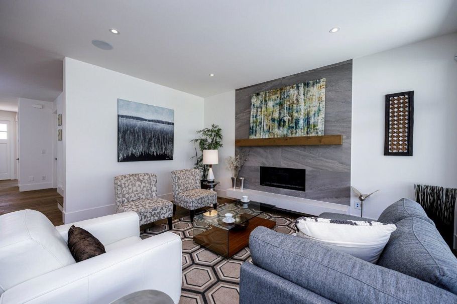 1028 Calverhall Street North Vancouver, BC - 17