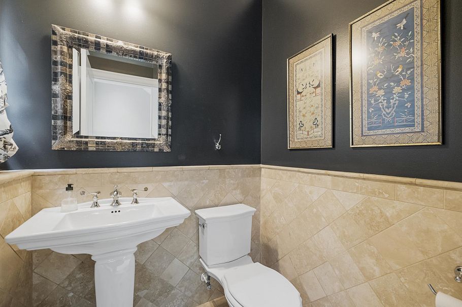 3111 W 42nd Avenue Vancouver, BC - 23