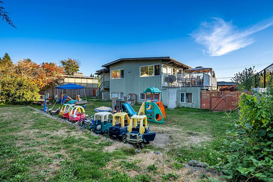 622 Croydon Place North Vancouver, BC - 22