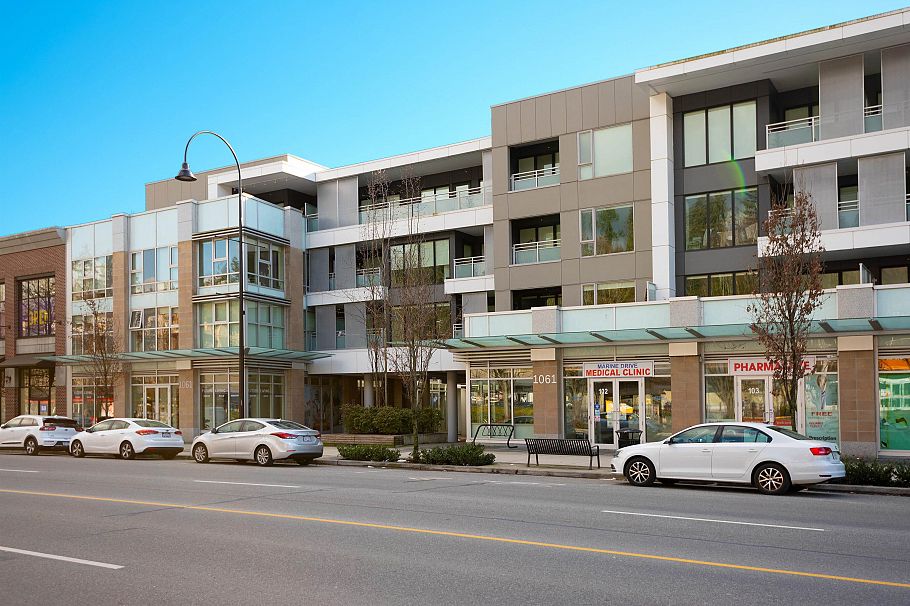 204 1061 Marine Drive North Vancouver, BC - 24