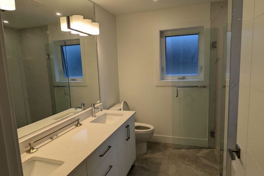 836 W 61st Avenue Vancouver, BC - 16