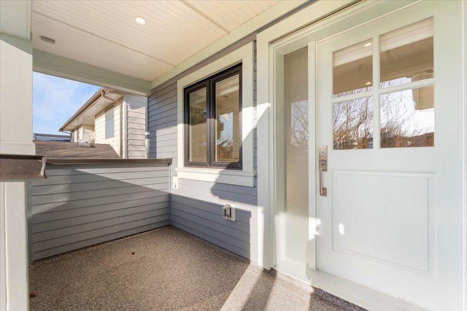 2227 W 16th Avenue Vancouver, BC - 5