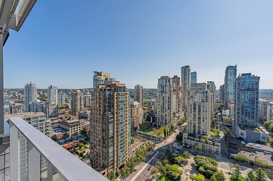 2109 1111 Richards Street Vancouver, BC - 5