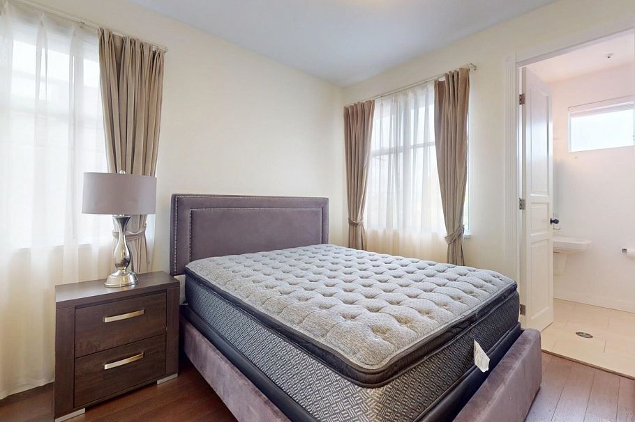 2789 W 24th Avenue Vancouver, BC - 24