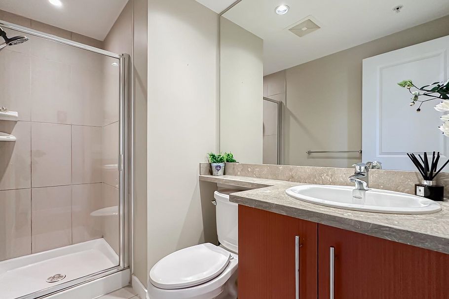 501 2688 West Mall Vancouver, BC - 17