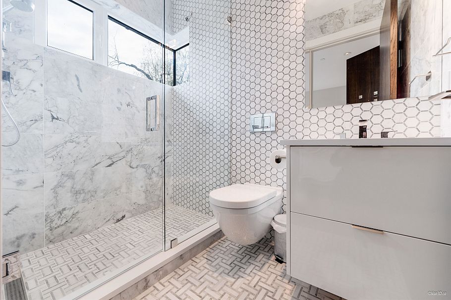 3781 W 24th Avenue Vancouver, BC - 34