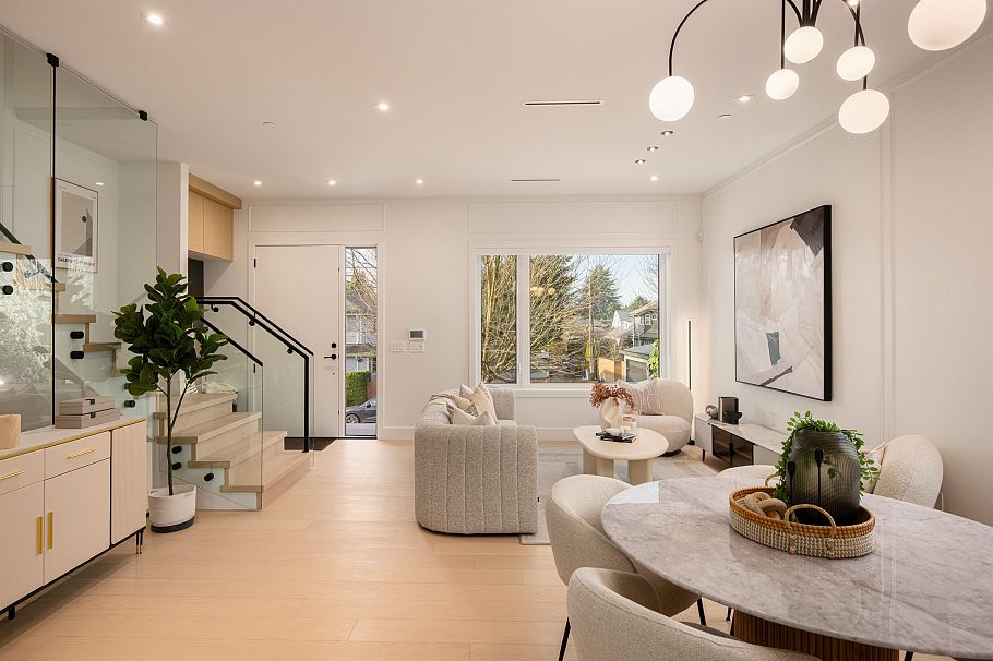 7380 Maple Street Vancouver, BC - 12