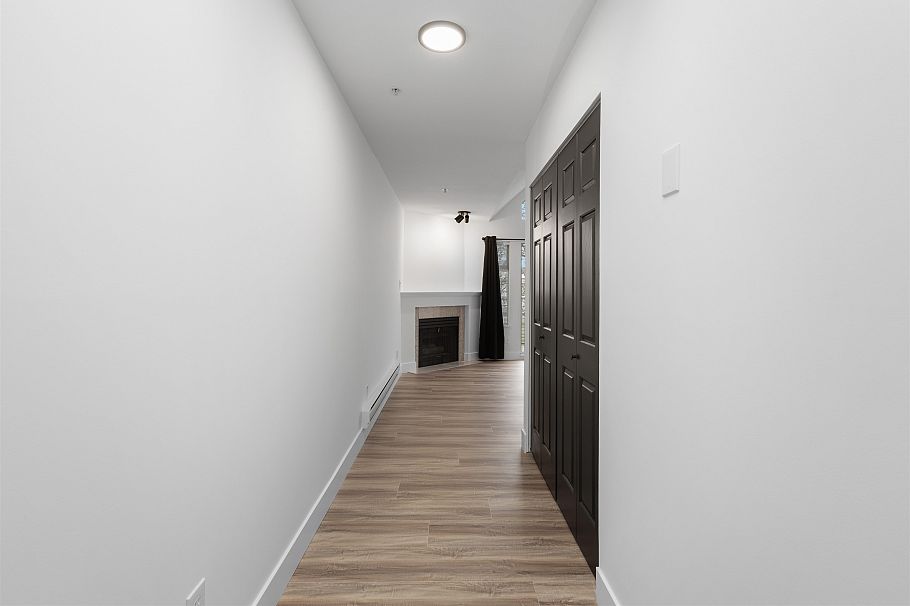 404 3638 Rae Avenue Vancouver, BC - 25