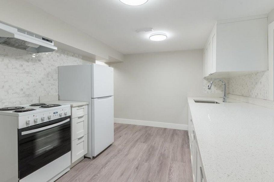 3403 Carolina Street Vancouver, BC - 32