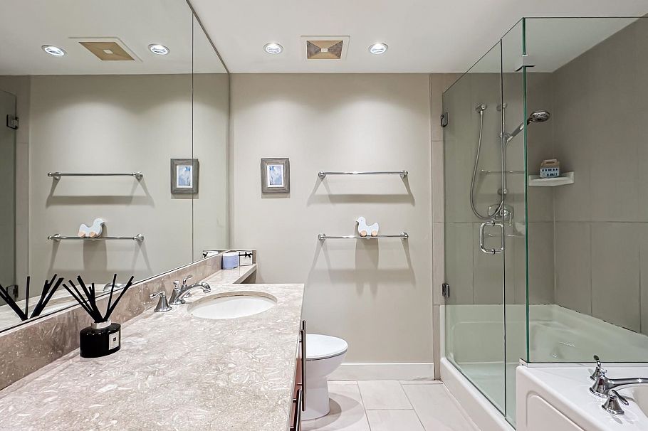 501 2688 West Mall Vancouver, BC - 13