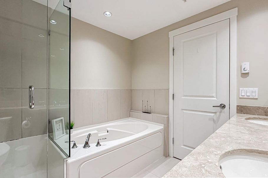 501 2688 West Mall Vancouver, BC - 14