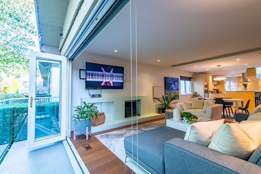 3530 W 31st Avenue Vancouver, BC - 25