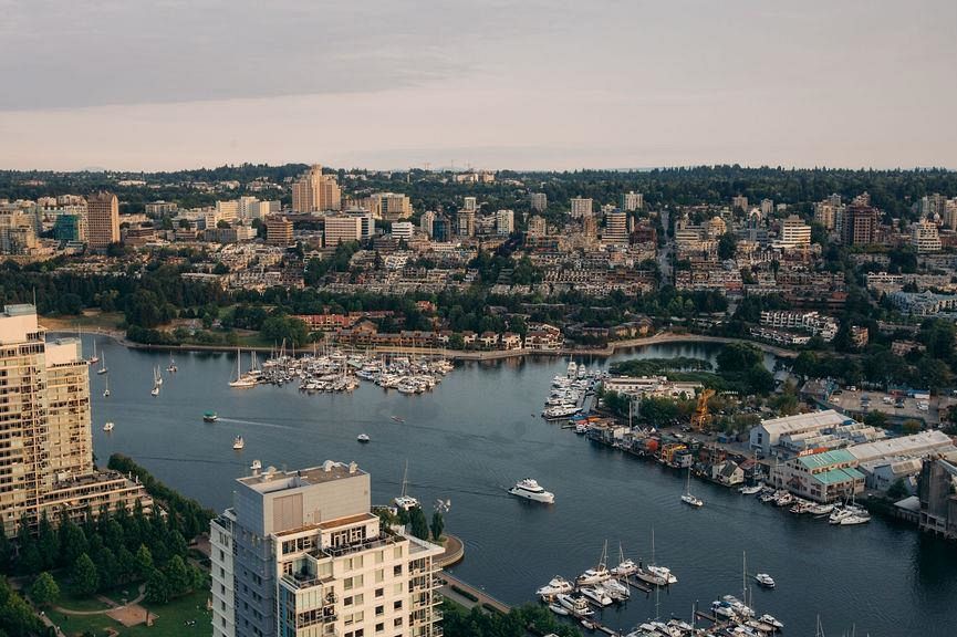 4906 1480 Howe Street Vancouver, BC - 1