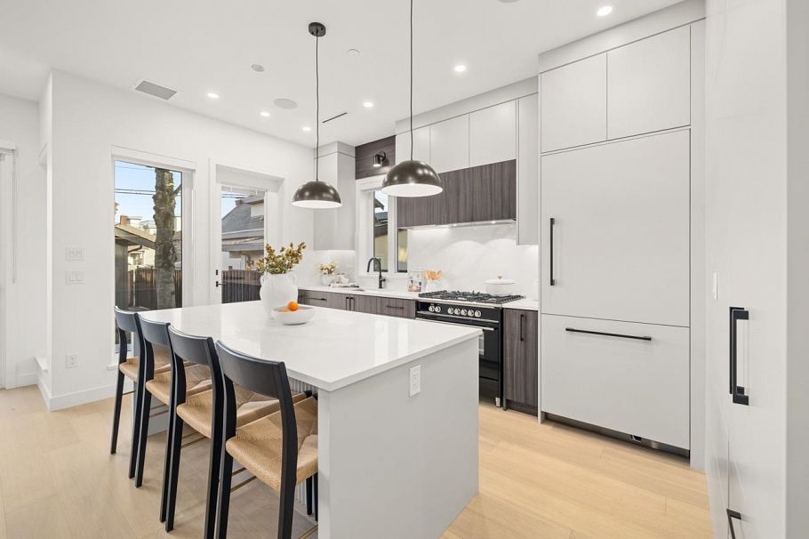 2 727 E 31st Avenue Vancouver, BC - 10