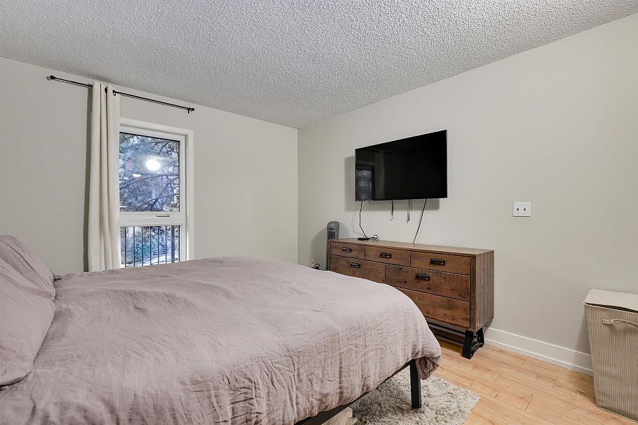 205 330 E 7th Avenue Vancouver, BC - 13