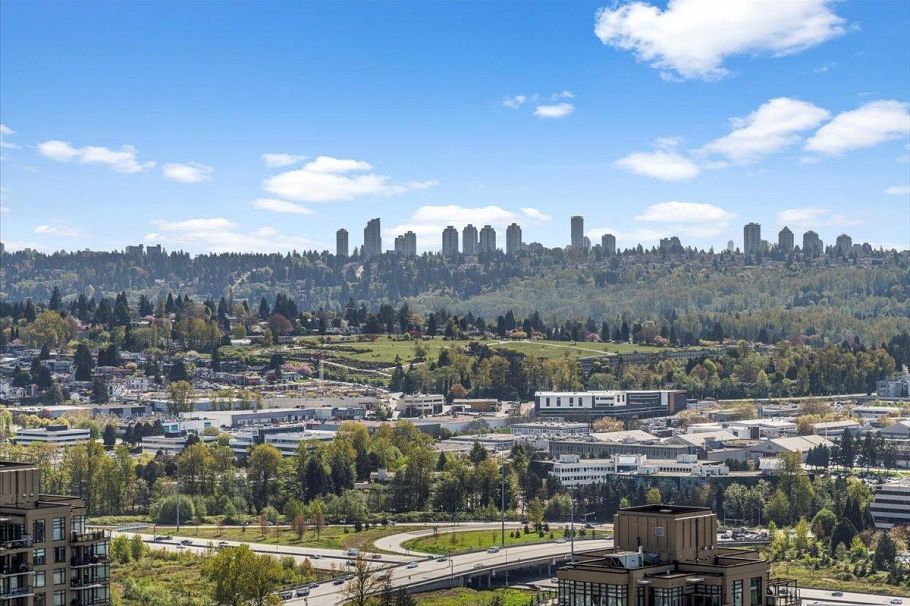 4002 2186 Gilmore Avenue Burnaby, BC - 5