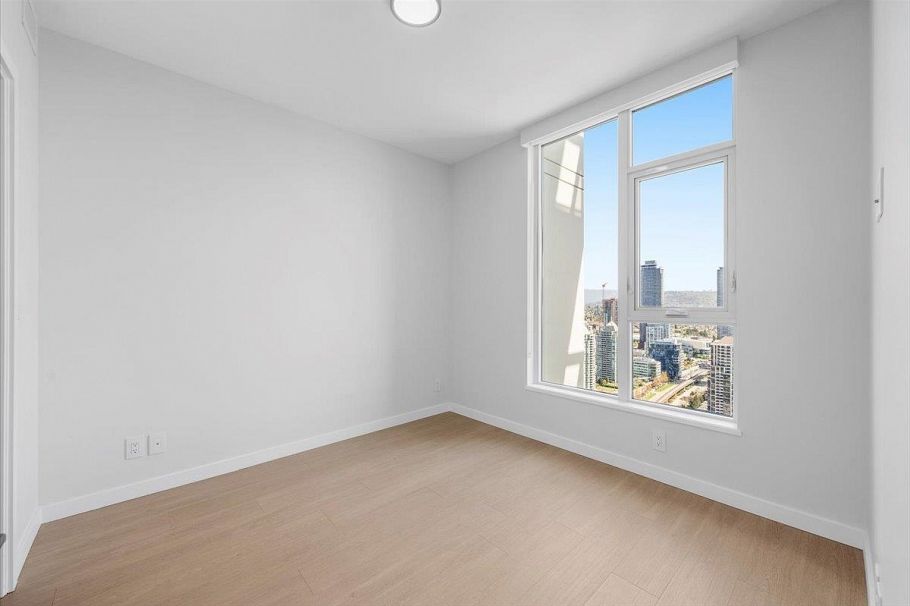 4002 2186 Gilmore Avenue Burnaby, BC - 10