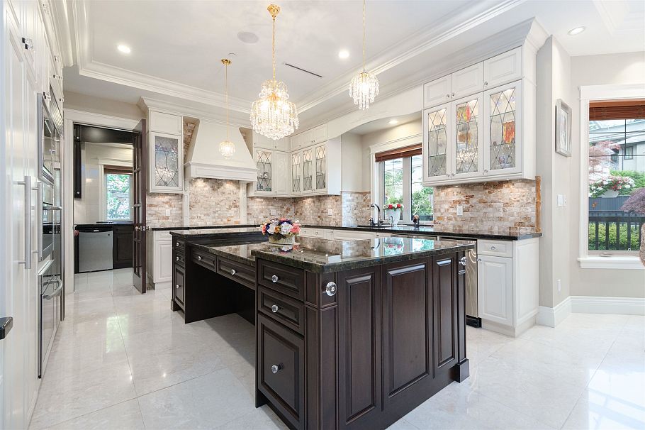 2769 W 49th Avenue Vancouver, BC - 15