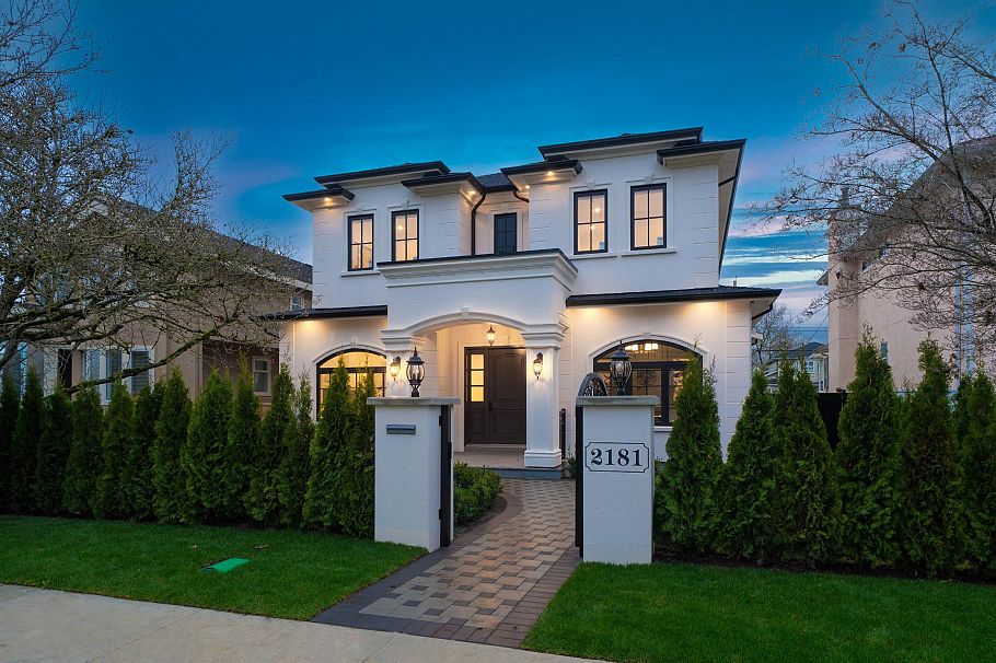 2181 W 20th Avenue Vancouver, BC - 1