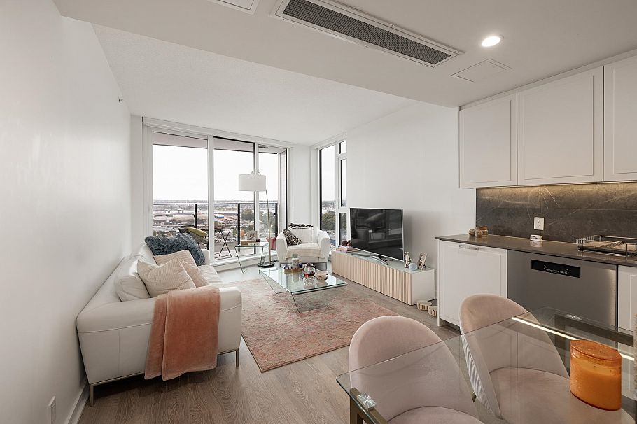 1705 1401 Hunter Street North Vancouver, BC - 10