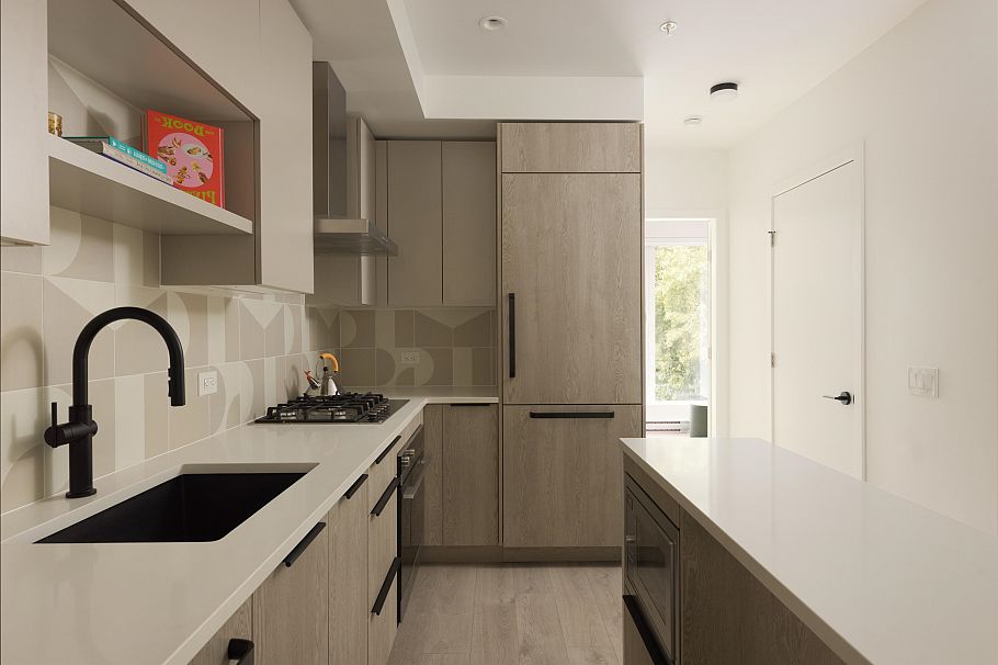 215 322 E 15th Avenue Vancouver, BC - 11