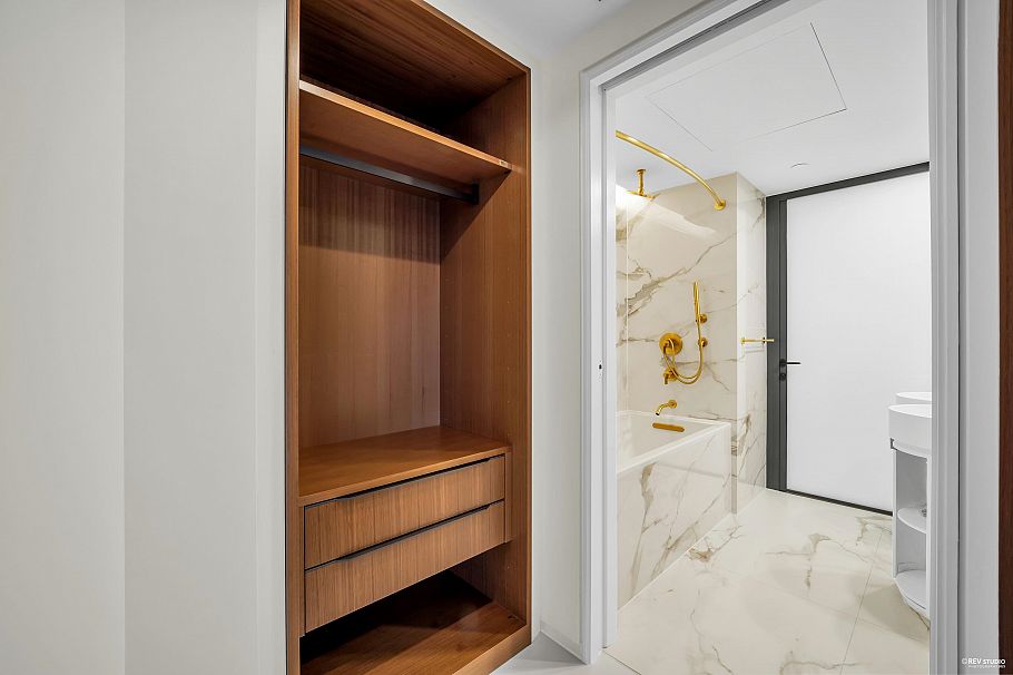 2207 1033 Nelson Street Vancouver, BC - 13