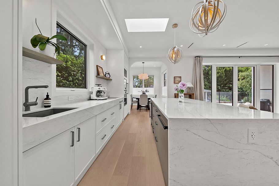 3227 W 35th Avenue Vancouver, BC - 14