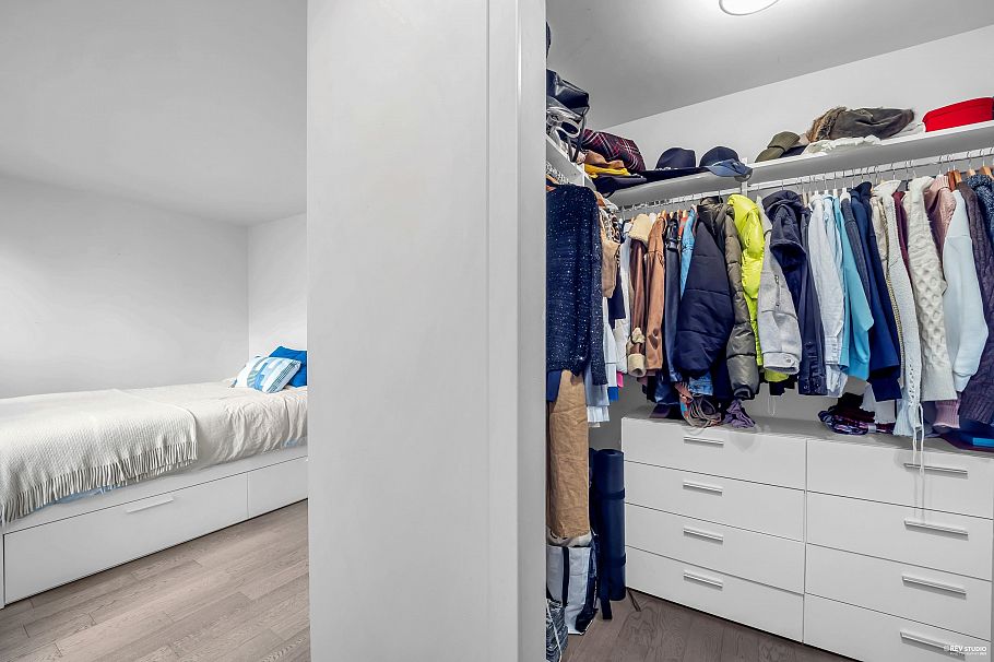 309 161 W Georgia Street Vancouver, BC - 10