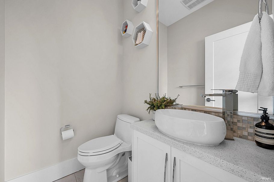 333 E 7th Avenue Vancouver, BC - 15