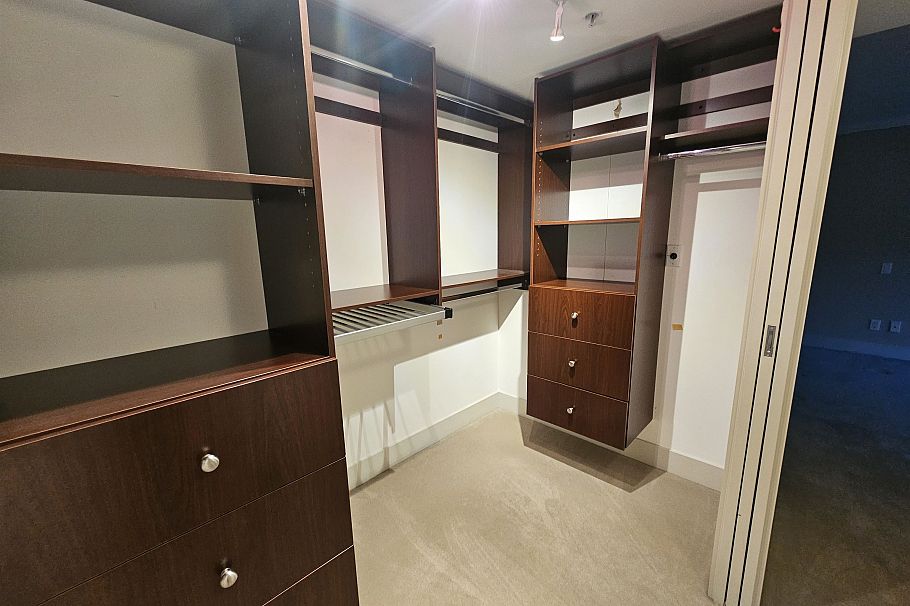 1701 499 Broughton Street Vancouver, BC - 35