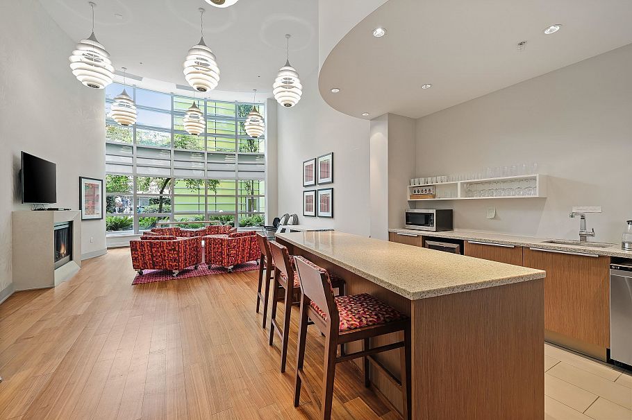 404 181 W 1st Avenue Vancouver, BC - 3