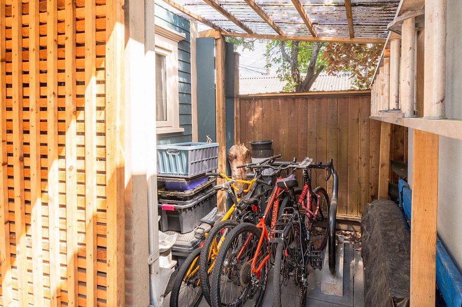 2 709 Keefer Street Vancouver, BC - 37