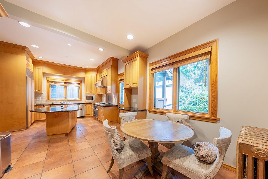 6026 Angus Drive Vancouver, BC - 6