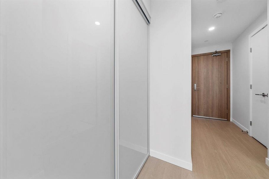 4002 2186 Gilmore Avenue Burnaby, BC - 17