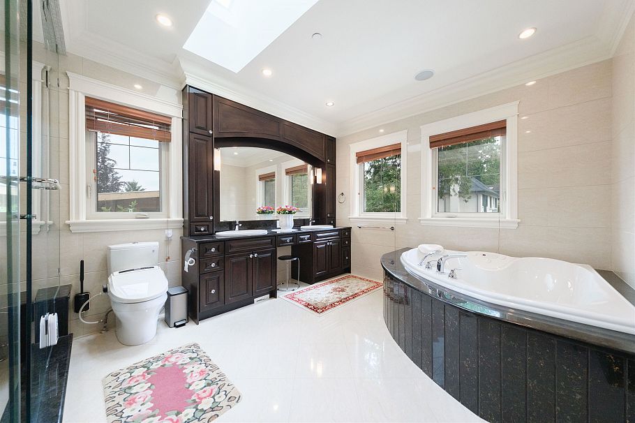 2769 W 49th Avenue Vancouver, BC - 20