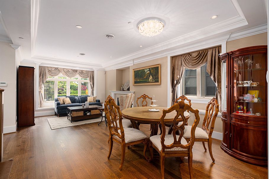 1683 W 64th Avenue Vancouver, BC - 3