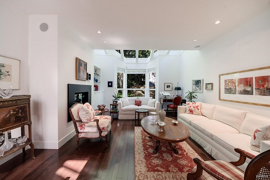 1744 W 14th Avenue Vancouver, BC - 16