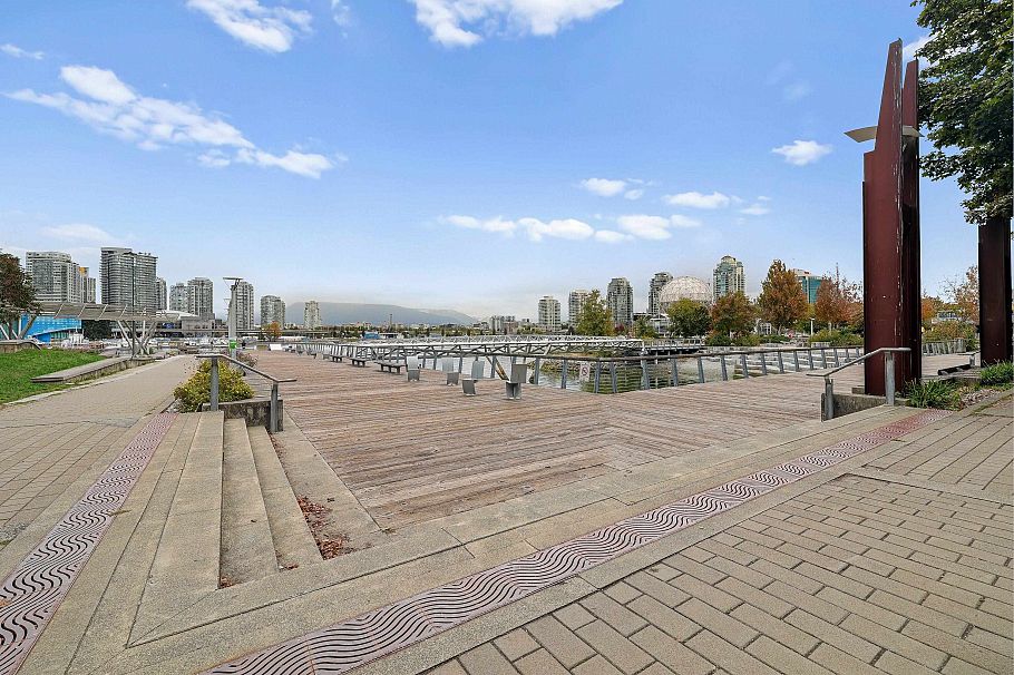 404 181 W 1st Avenue Vancouver, BC - 23