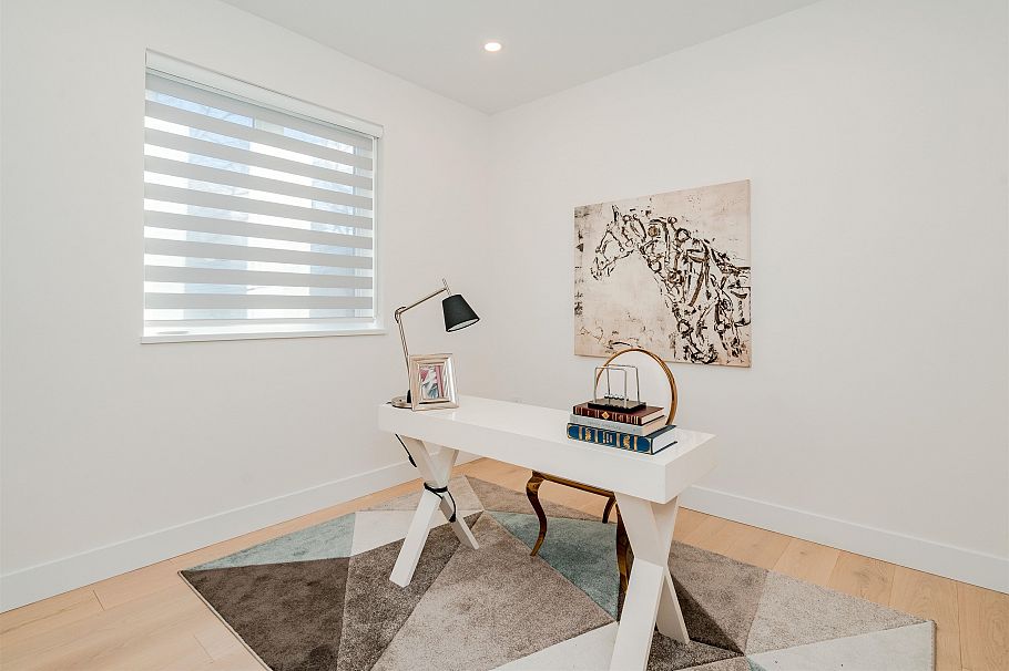 3321 W 37th Avenue Vancouver, BC - 21