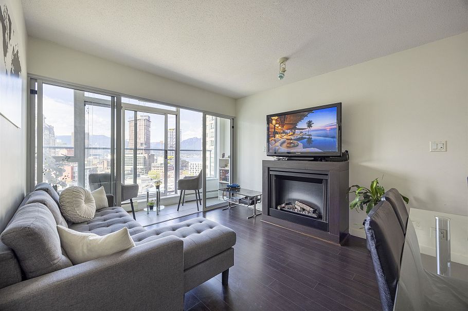 2006 58 Keefer Place Vancouver, BC - 5