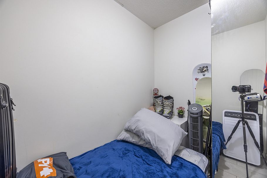 2006 58 Keefer Place Vancouver, BC - 13