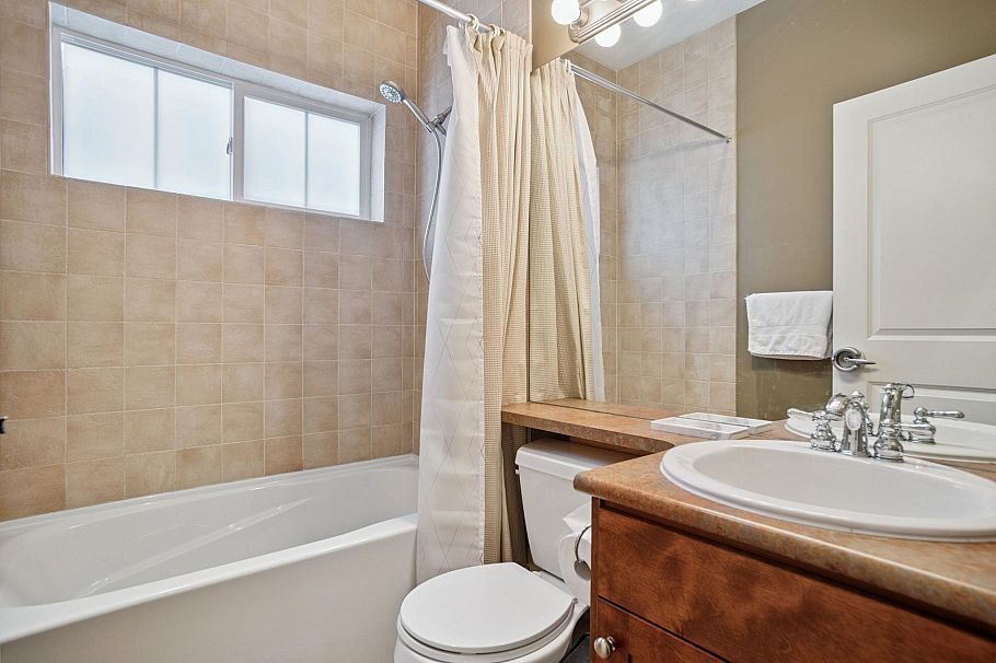 49 E 13th Avenue Vancouver, BC - 22